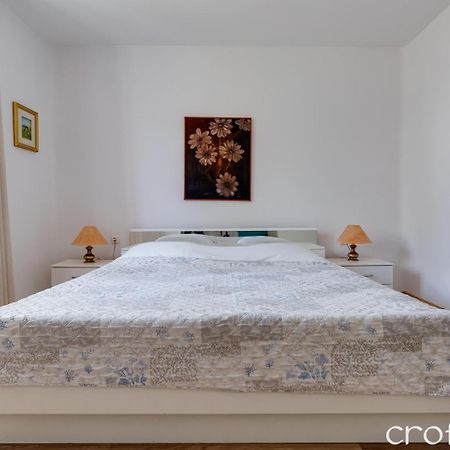 Vinka Apartment Biograd Na Moru Bagian luar foto